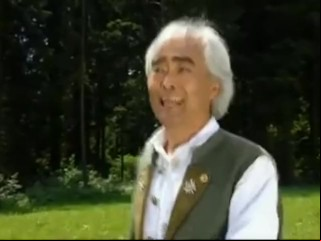 Old Japanese Alms-man Plus Wreath Cock